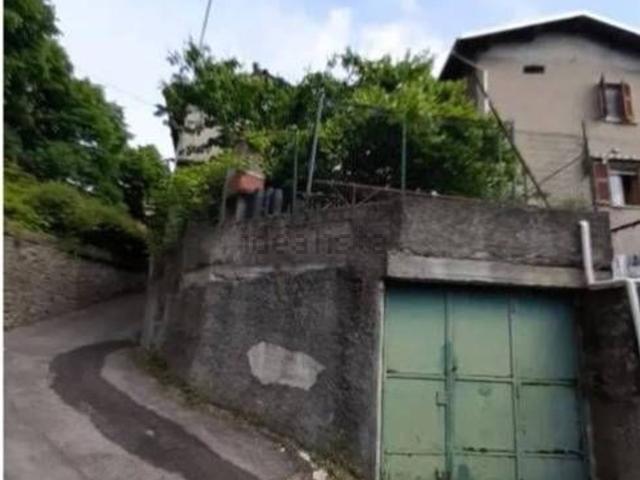 Case e ville in vendita di 109 m² in Via Crenna, 22