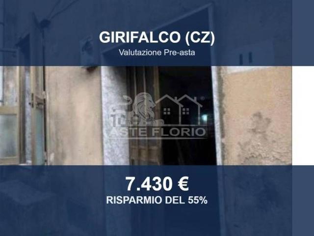 Case e ville in vendita di 109 m² in Via Fratelli Bandiera, 11