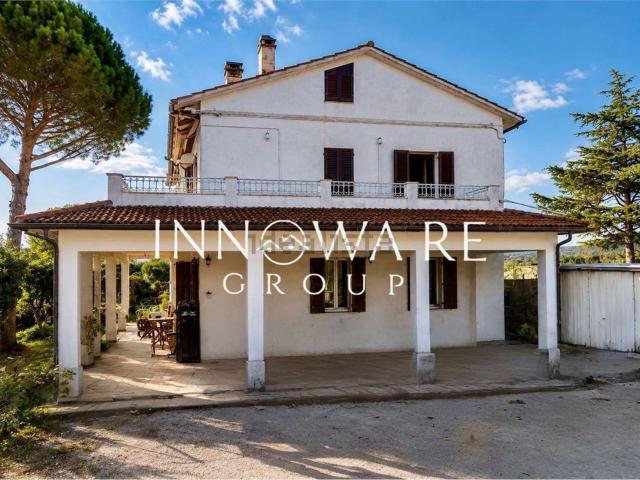 Case e ville in vendita di 109 m² in Via Osteriola, 4
