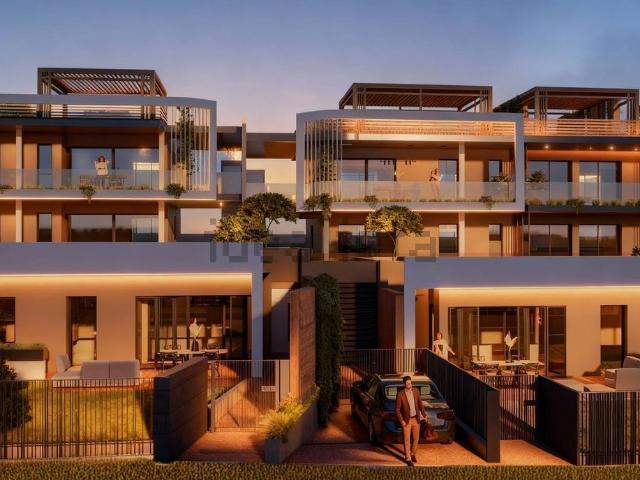 Case e ville in vendita di 109 m² in Viale Chieti, 32