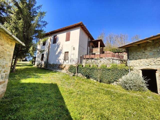 Case e ville in vendita di 110 m²