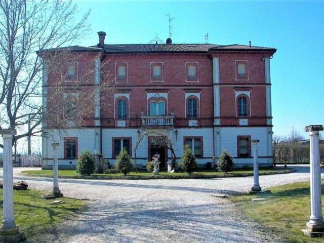 Case e ville in vendita di 110 m²