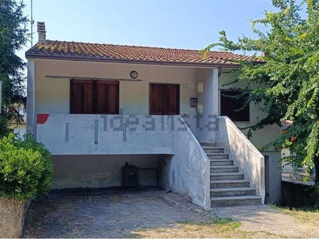 Case e ville in vendita di 110 m²