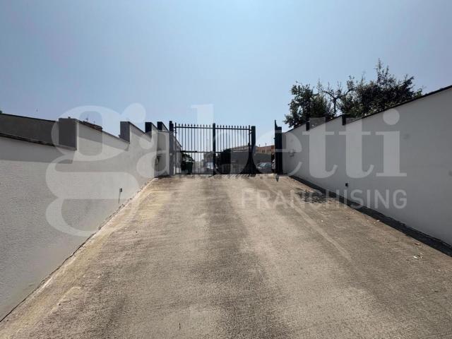 Case e ville in vendita di 110 m² in Via Gavoi, 12