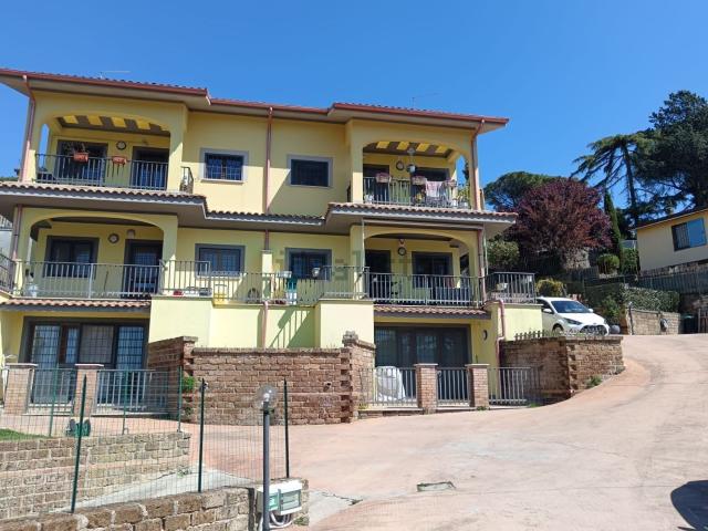 Case e ville in vendita di 110 m² in Via Hermann Hesse, 19