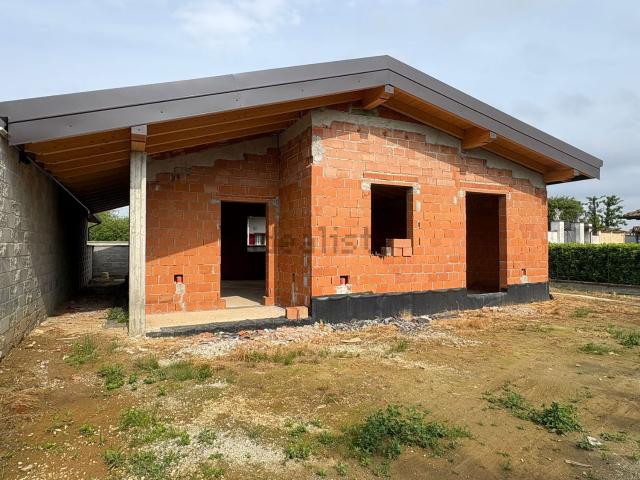 Case e ville in vendita di 110 m² in Via Leonardo Da Vinci