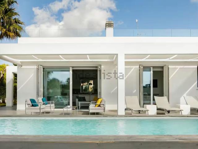 Case e ville in vendita di 110 m² in Via mar ionio
