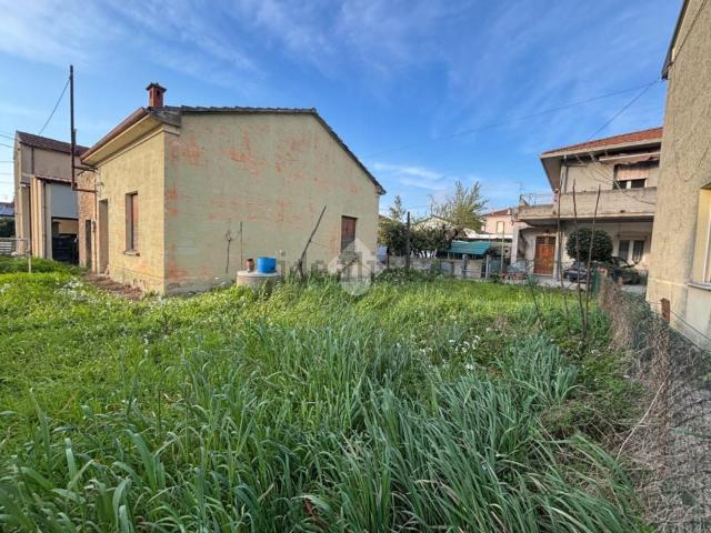 Case e ville in vendita di 110 m² in Via Violetta, 21