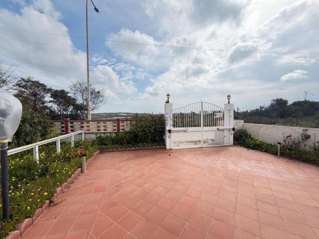 Case e ville in vendita di 110 m² in Viale Malta