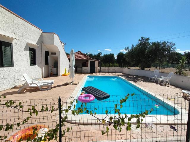 Case e ville in vendita di 110 m² in Contrada Giudeo