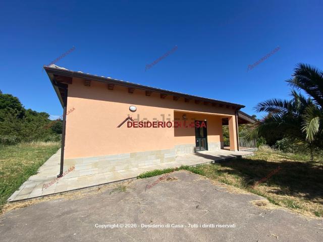 Case e ville in vendita di 110 m² in Strada PROVINCIALE 110