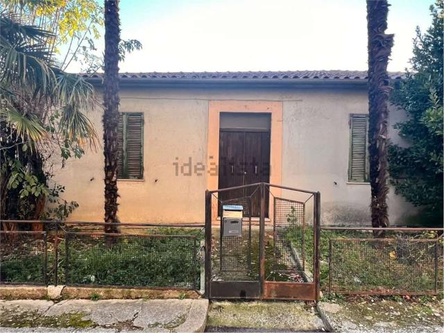 Case e ville in vendita di 111 m²