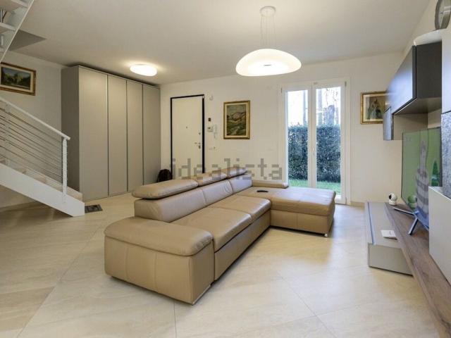 Case e ville in vendita di 111 m² in Via Don Bardini, 27