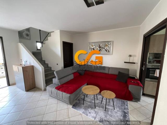 Case e ville in vendita di 113 m² in Via Don Oreste Rosso