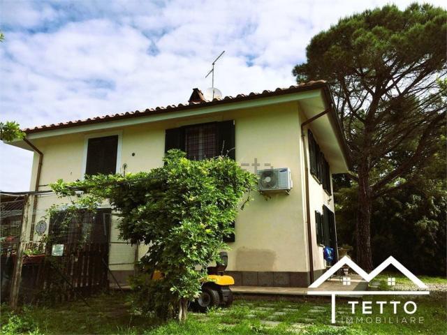 Case e ville in vendita di 113 m² in Via Piana