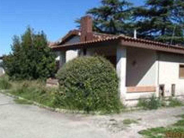 Case e ville in vendita di 113 m² in Strada Statale 16 Adriatica