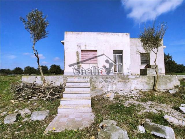 Case e ville in vendita di 114 m²