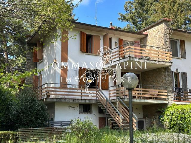 Case e ville in vendita di 114 m² in Via della Vecchia Scuola, 3