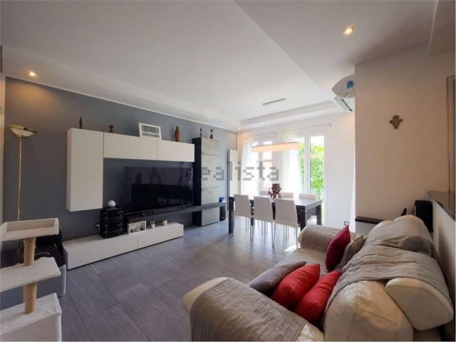 Case e ville in vendita di 115 m²