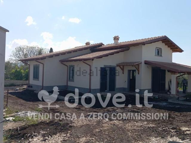 Case e ville in vendita di 115 m²