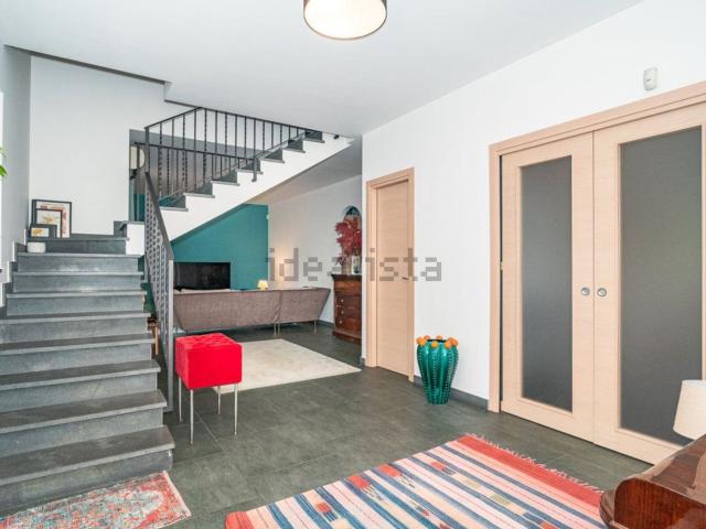 Case e ville in vendita di 115 m² in Via Ombra, 34