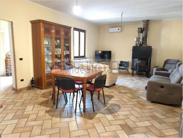Case e ville in vendita di 115 m² in Via San Sebastiano, 6