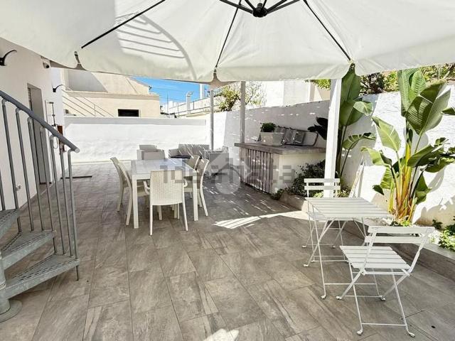 Case e ville in vendita di 115 m² in Via Sirene