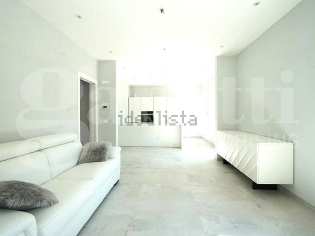 Case e ville in vendita di 115 m² in Viale Giuseppe Garibaldi, 128