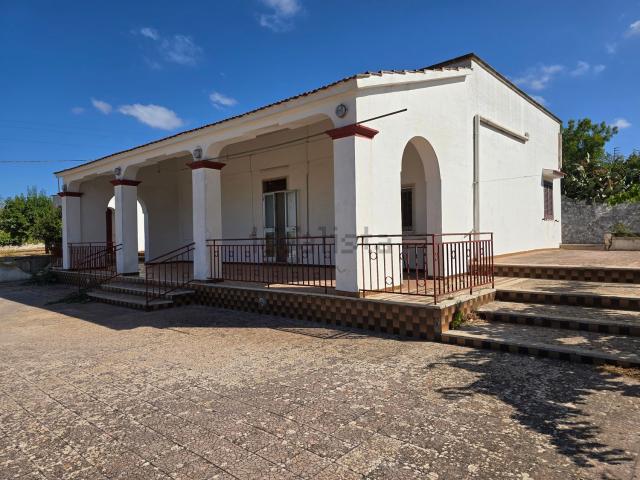 Case e ville in vendita di 115 m² in Strada Provinciale 28