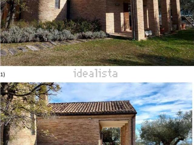 Case e ville in vendita di 11878 m² in Contrada Colle Vertieri