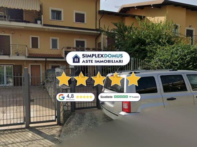 Case e ville in vendita di 118 m² in Via Don Giovanni Minzoni