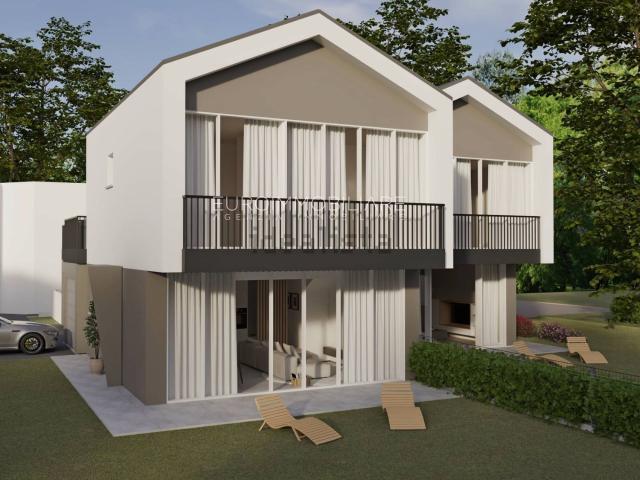 Case e ville in vendita di 118 m² in Via degli Avieri