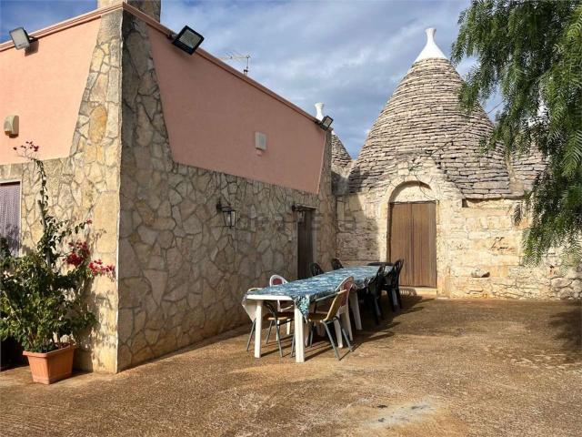 Case e ville in vendita di 118 m² in Contrada Regina