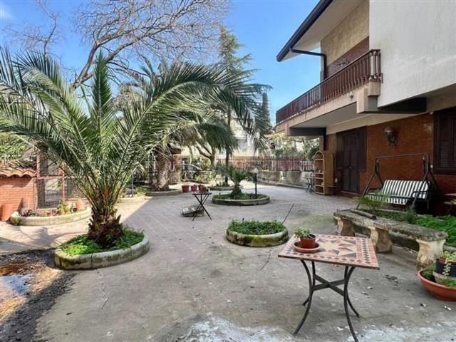 Case e ville in vendita di 119 m² in Via delle Querce