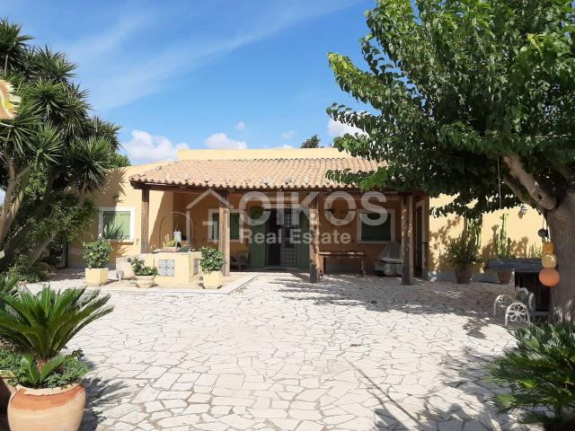 Case e ville in vendita di 119 m² in Strada Provinciale 44
