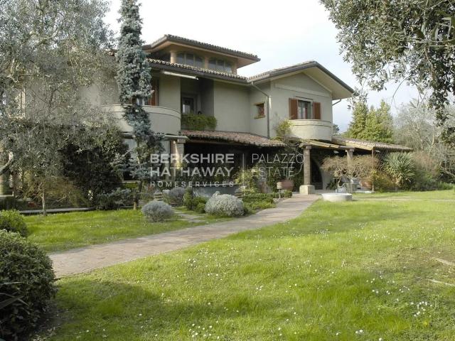 Case e ville in vendita di 11 m²