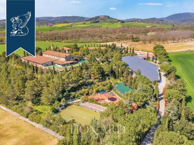 Case e ville in vendita di 1200 m²