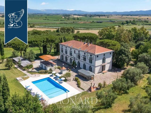 Case e ville in vendita di 1200 m²