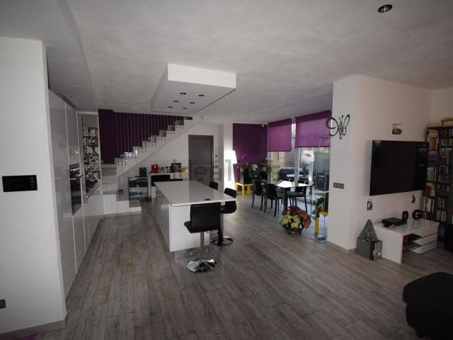 Case e ville in vendita di 120 m²