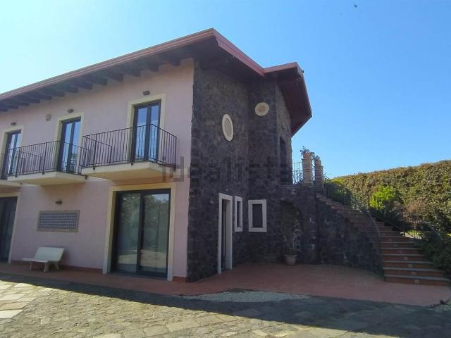 Case e ville in vendita di 120 m²