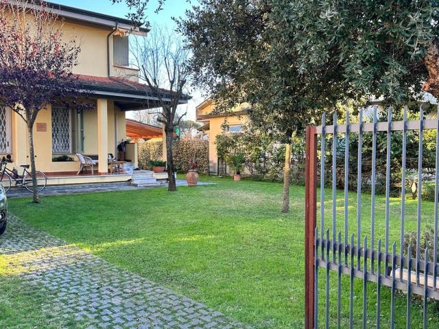 Case e ville in vendita di 120 m²