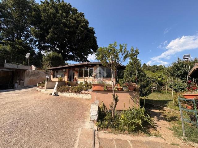 Case e ville in vendita di 120 m² in Via Giuseppe Garibaldi, 310