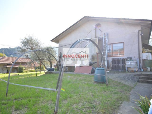 Case e ville in vendita di 120 m² in Via di Vorno, 105