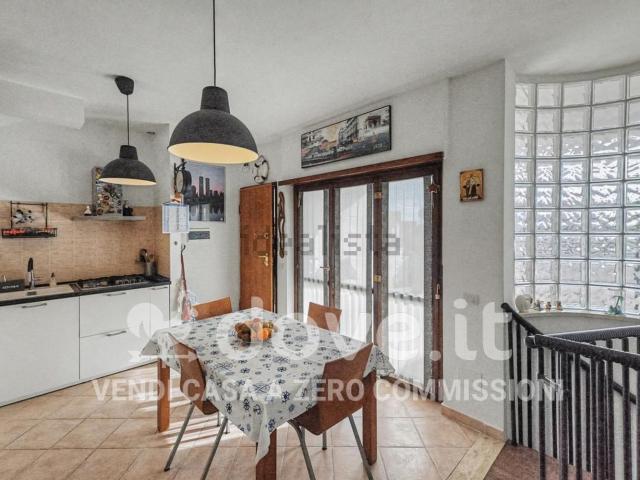 Case e ville in vendita di 120 m² in Via Elcetina, 4
