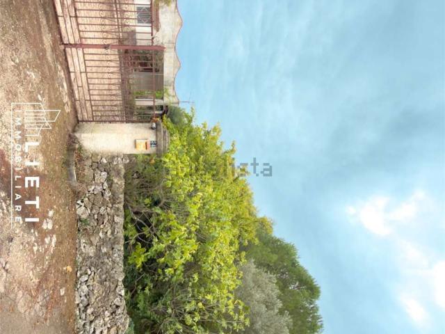 Case e ville in vendita di 120 m² in Via Falcecchia, 54