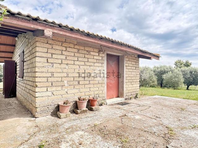 Case e ville in vendita di 120 m² in Via Lanfranco di Pavia, 64