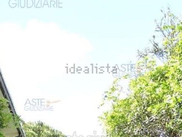 Case e ville in vendita di 120 m² in Via Lucchese