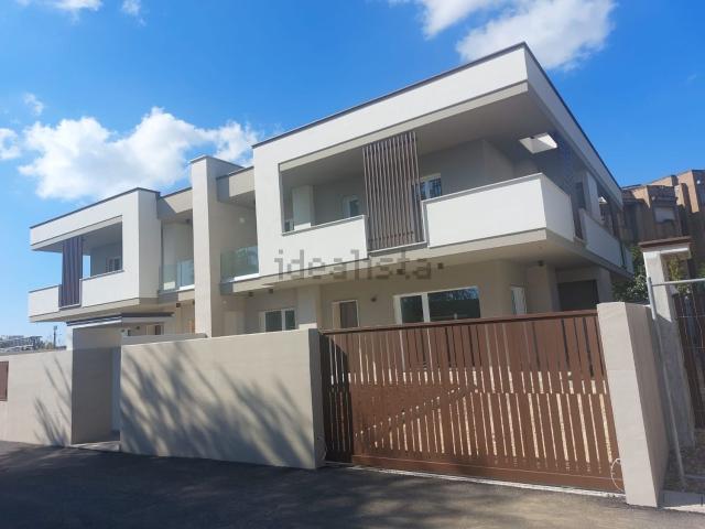 Case e ville in vendita di 120 m² in Via Nuoro, 6