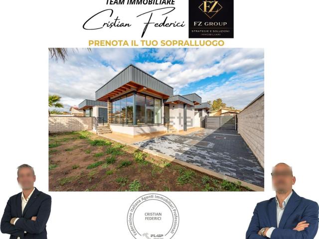 Case e ville in vendita di 120 m² in Via Stilpone di Megara, 34