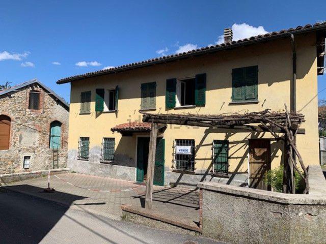 Case e ville in vendita di 120 m² in Via Principale in Vocemola